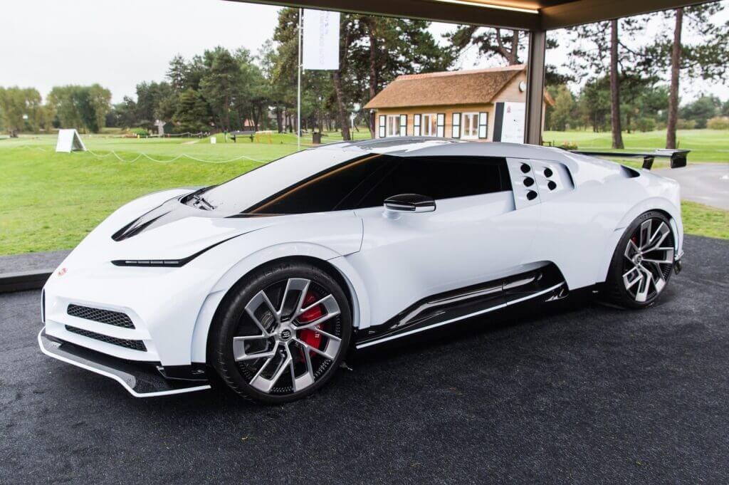 Bugatti Centodieci گران ترین ماشین موجود در کلکسیون ماشین های رونالدو